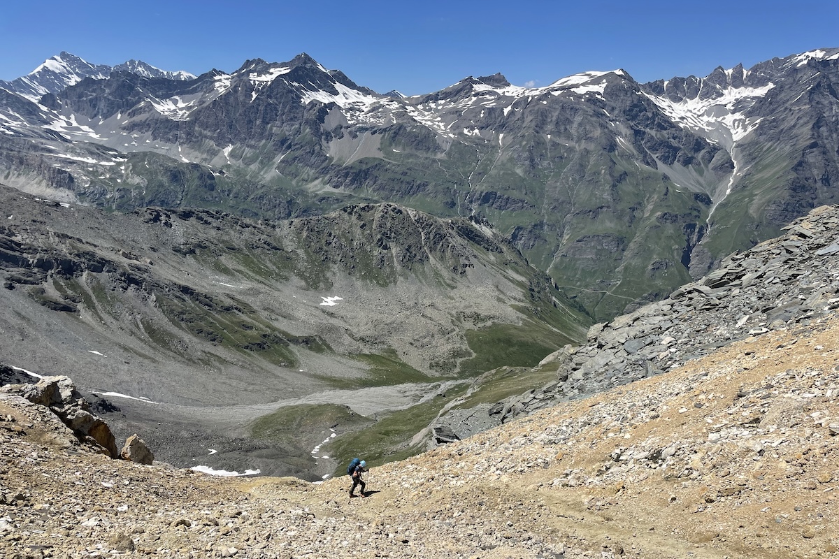 Le donne abbandonate in montagna dai partner parlano di “divorzio alpino”
