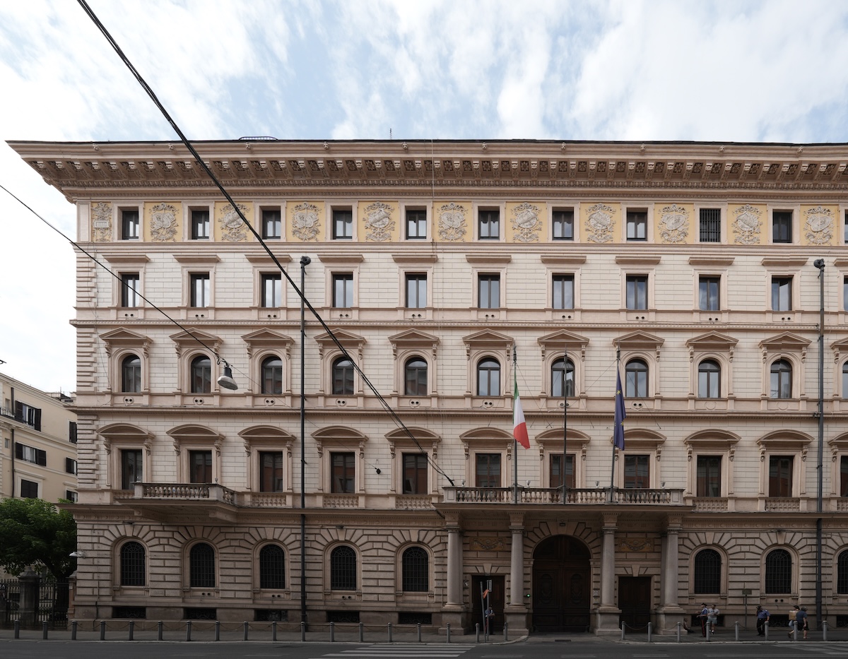 Cosa si sa dell’indagine che coinvolge la Difesa, Terna e RFI