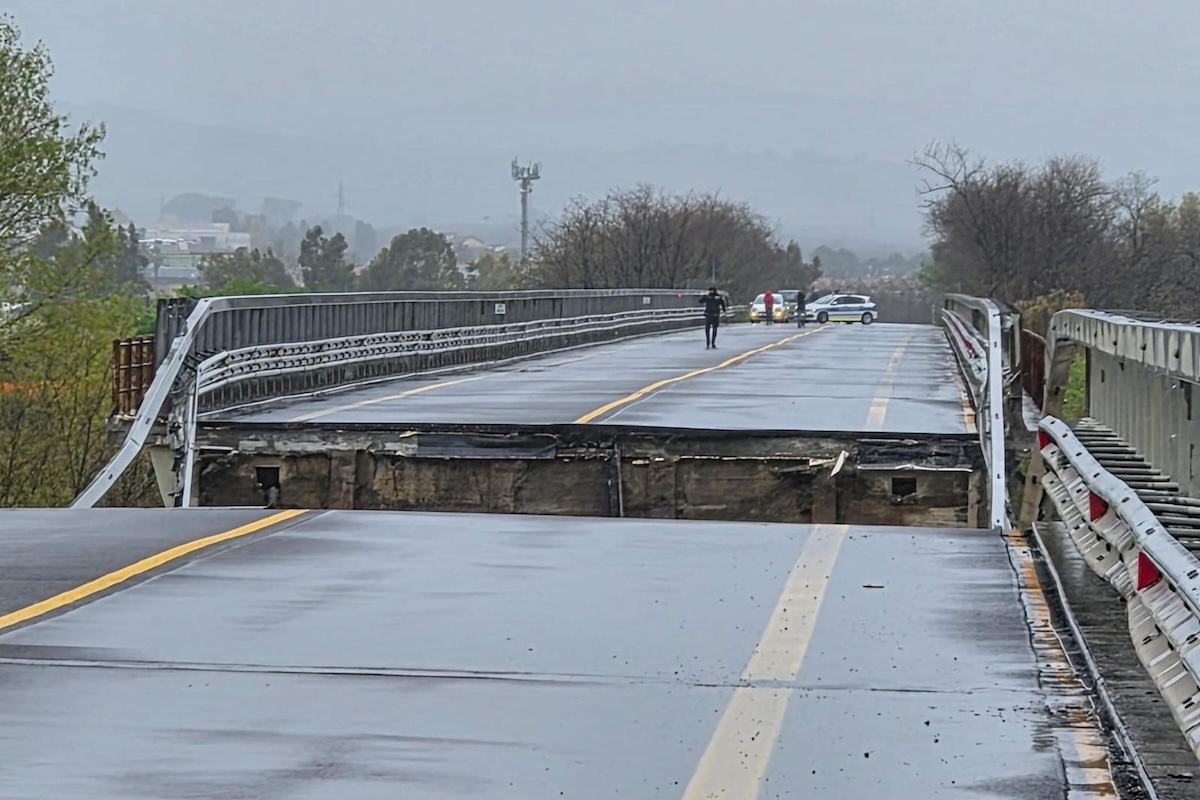Un uomo risulta disperso nel crollo del ponte tra Abruzzo e Molise