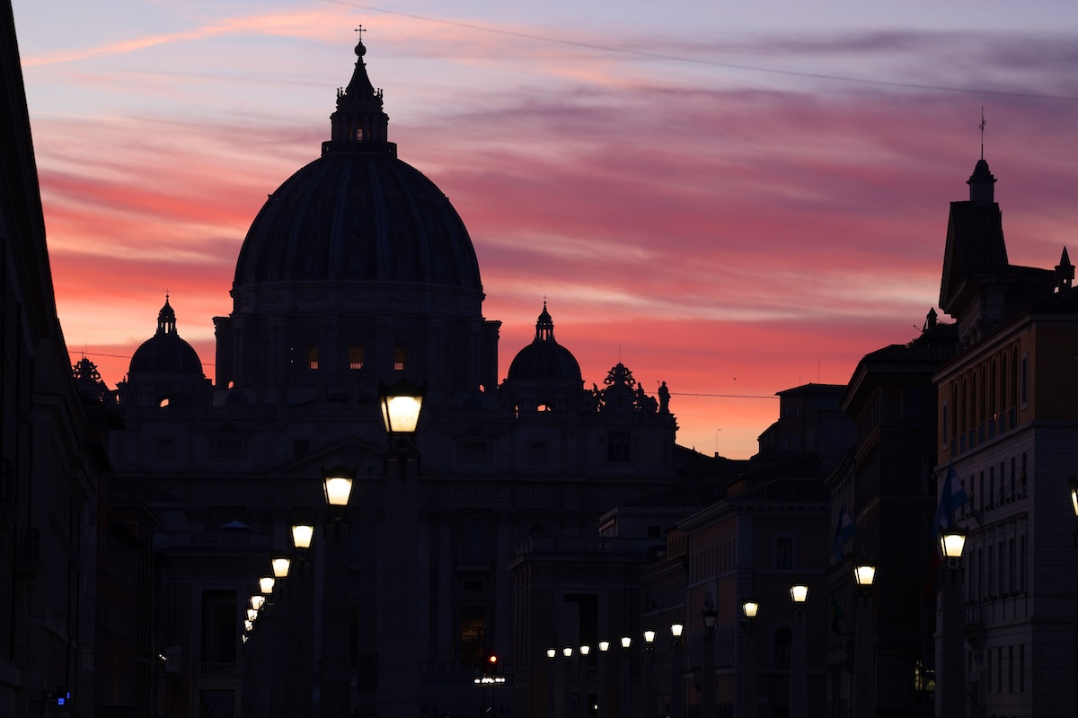 La Chiesa deve dei soldi allo Stato, ma lo Stato non fa niente per riaverli
