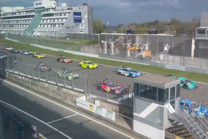 C’è stato un incidente mortale in una gara di Gran Turismo in Germania