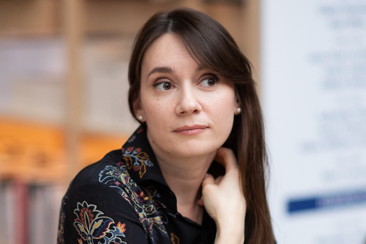 La giornalista che fa propaganda russa nella televisione francese