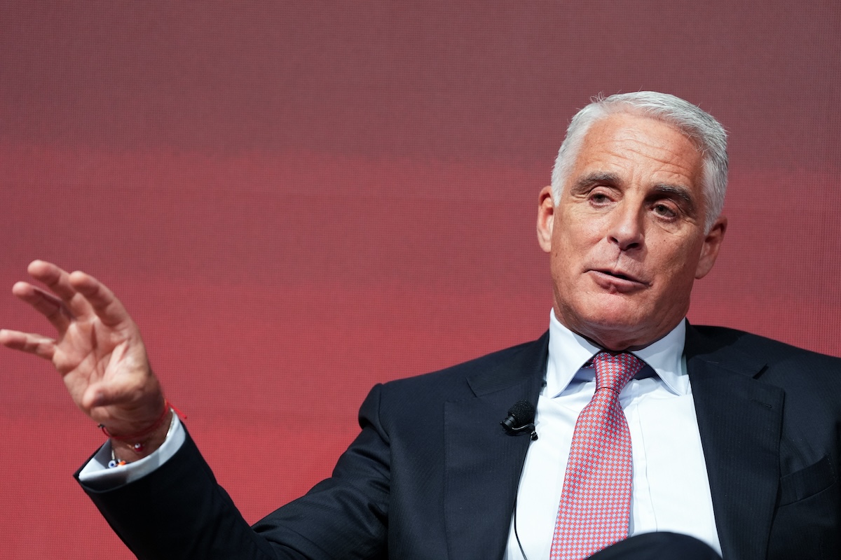 L’amministratore delegato di UniCredit dice che il “risiko bancario” è «divertente»