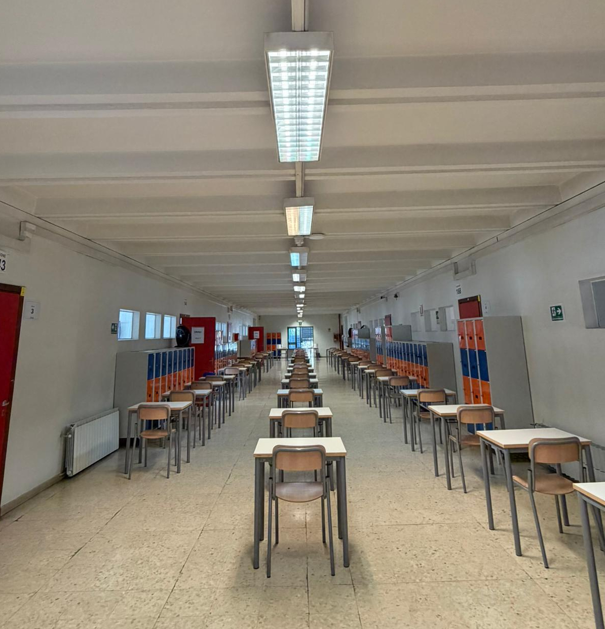 Immagine per Fare il commissario esterno alla maturità, con 40°