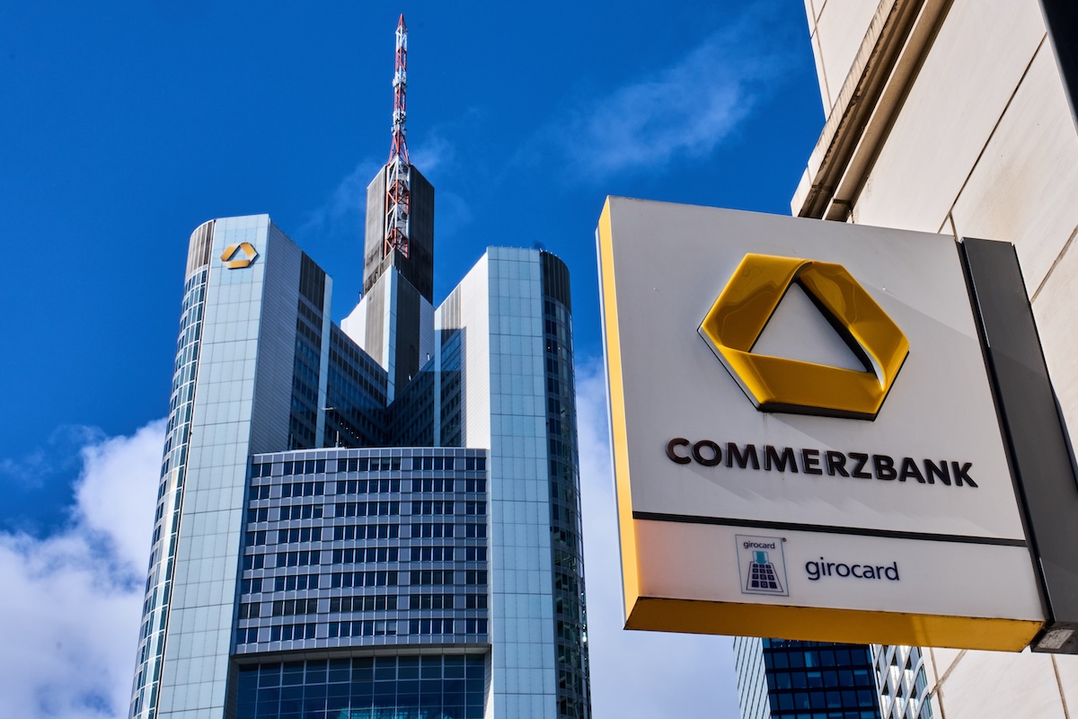L’offerta di UniCredit per comprare Commerzbank entra nella fase decisiva