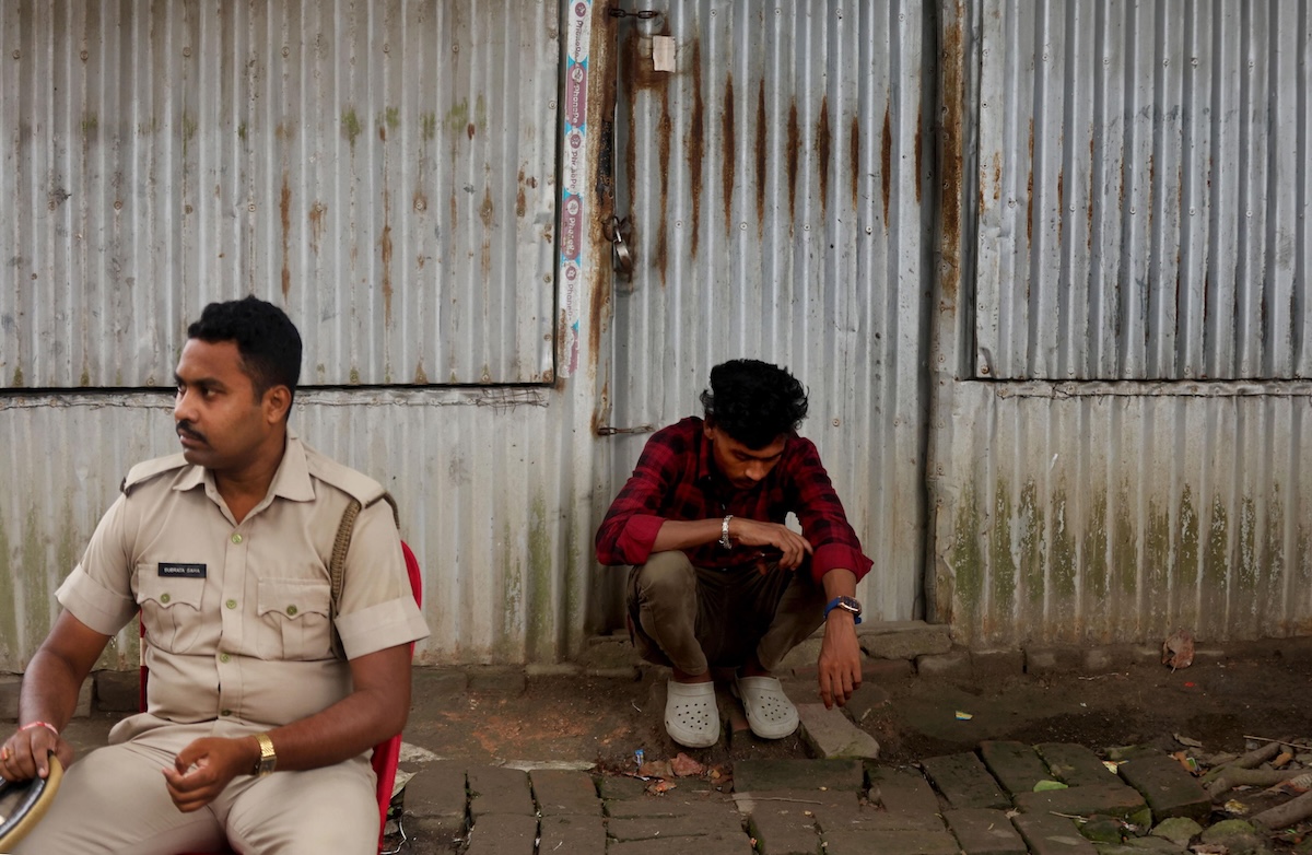 Le espulsioni notturne di migranti dall’India verso il Bangladesh