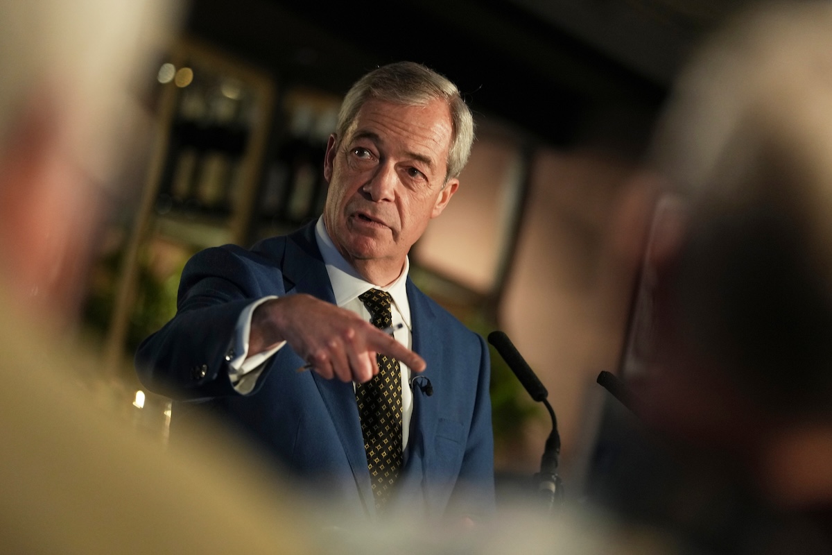 Nigel Farage ha preso molto male la sconfitta contro l’Argentina