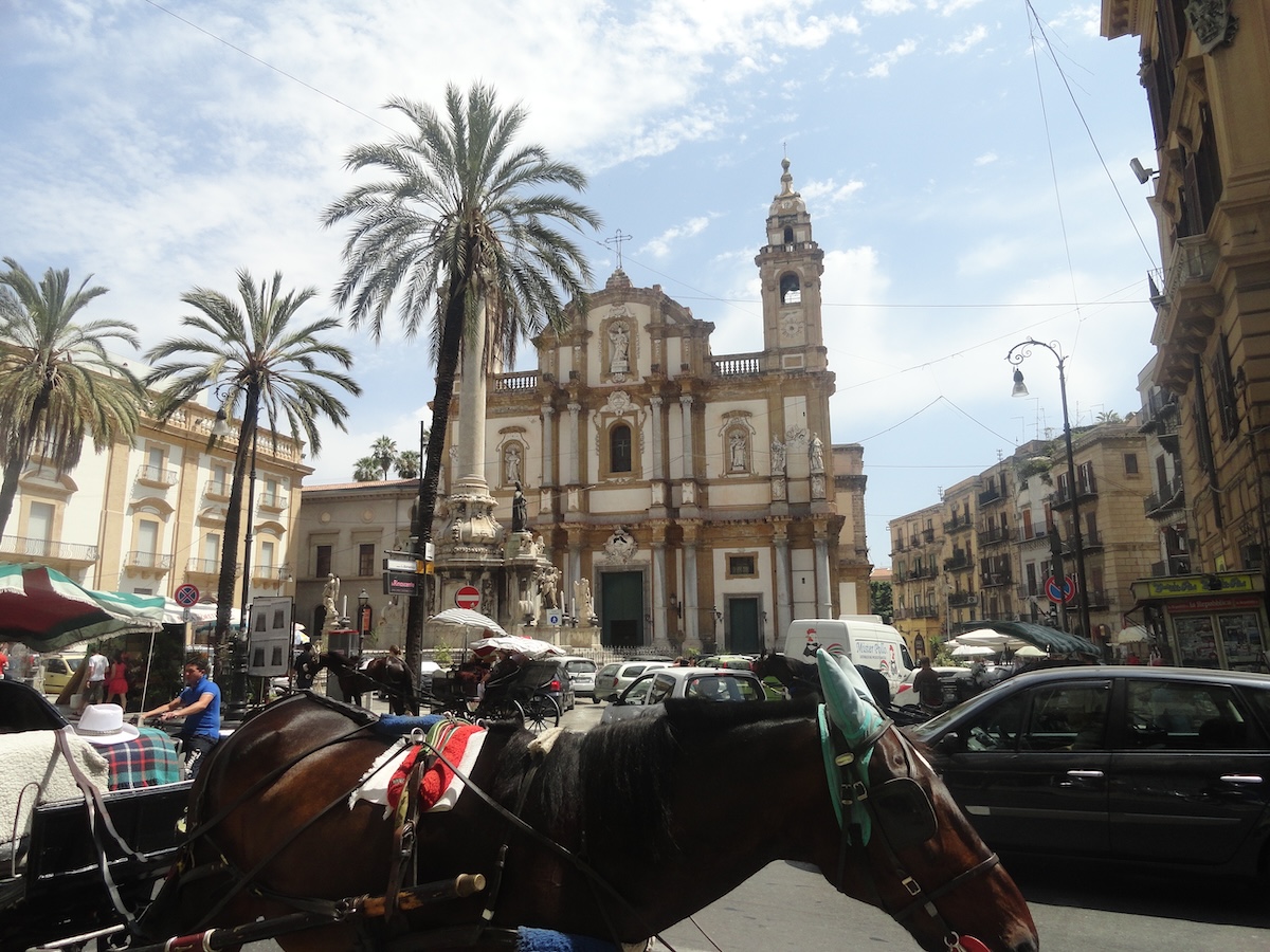Palermo rinuncerà alle carrozze coi cavalli