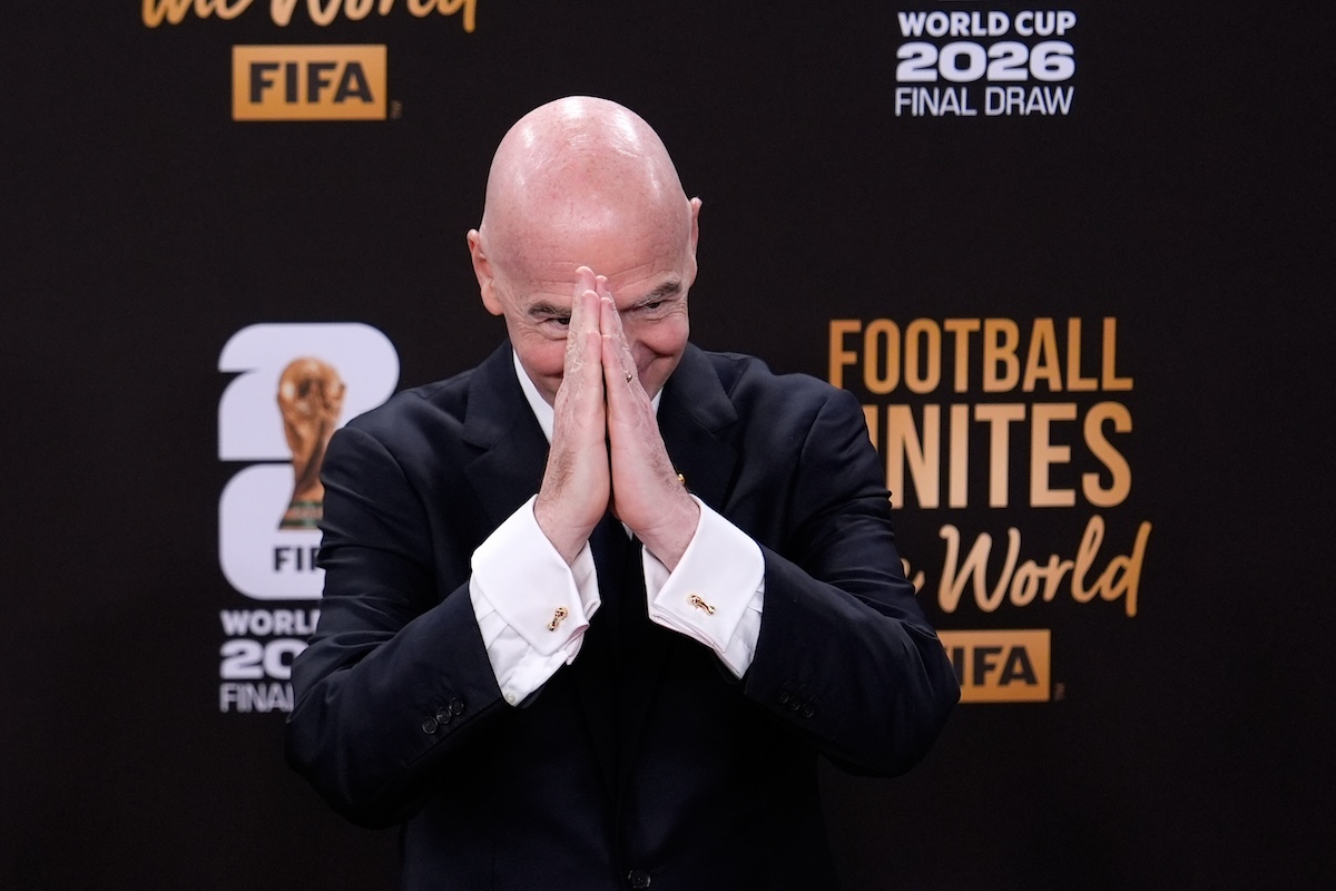 Il messaggio della FIFA che difende il presidente della FIFA