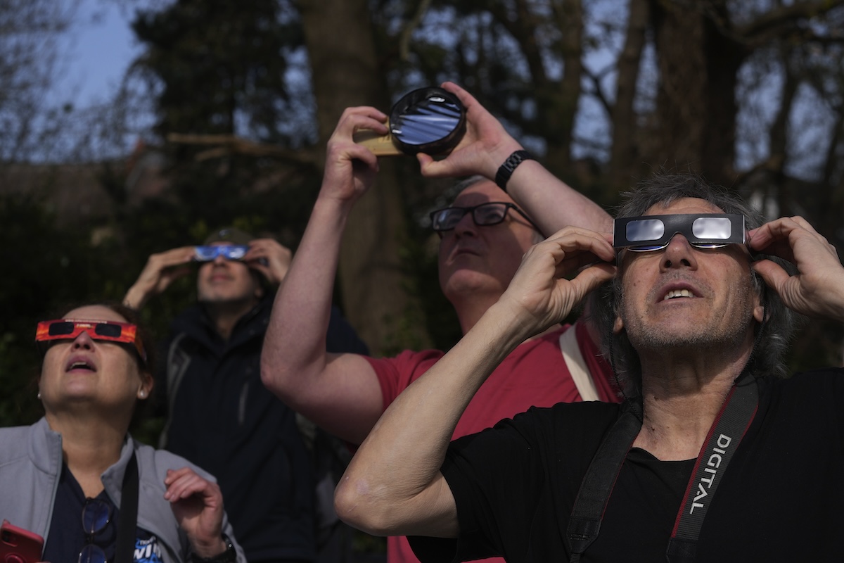 Come vedere l’eclissi solare di stasera