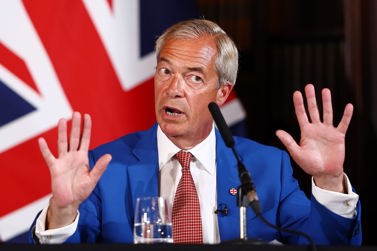 Il diversivo di Nigel Farage non ha funzionato
