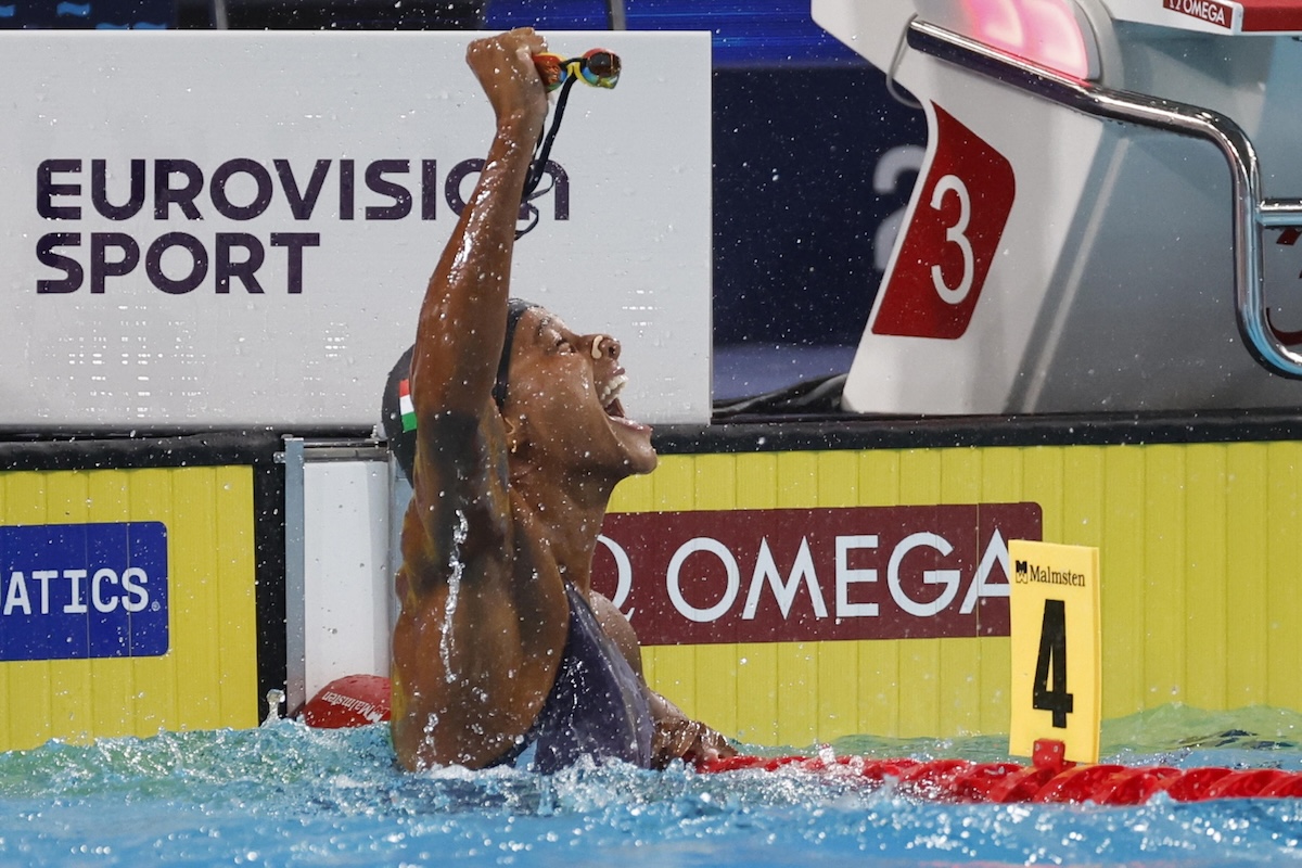 Sara Curtis ha vinto l’oro e ha fatto un altro record del mondo