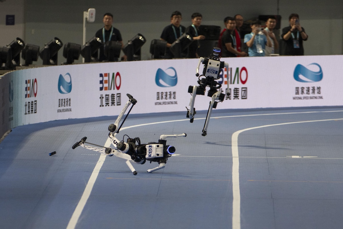 Un po’ di video delle “olimpiadi” dei robot umanoidi