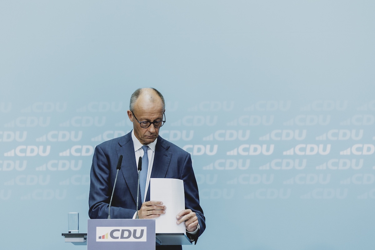 Friedrich Merz non sa più che fare