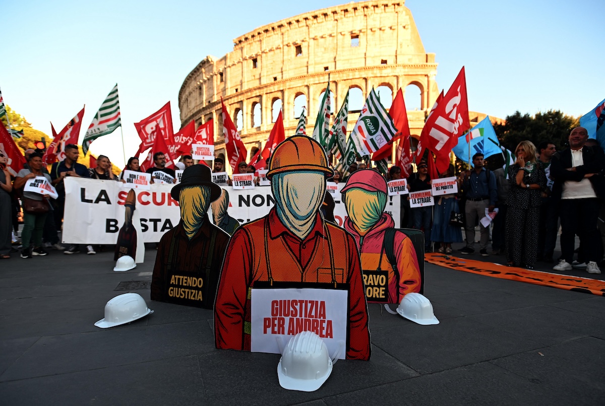 Che lavori stanno facendo al Colosseo