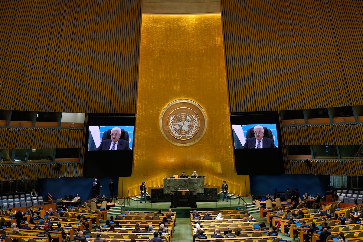 Mahmoud Abbas ha detto che ci saranno elezioni legislative nei territori palestinesi, il 28 novembre