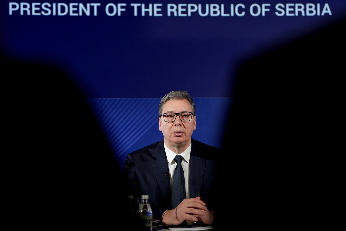 In Serbia le dimissioni di Vučić sono una mossa di facciata