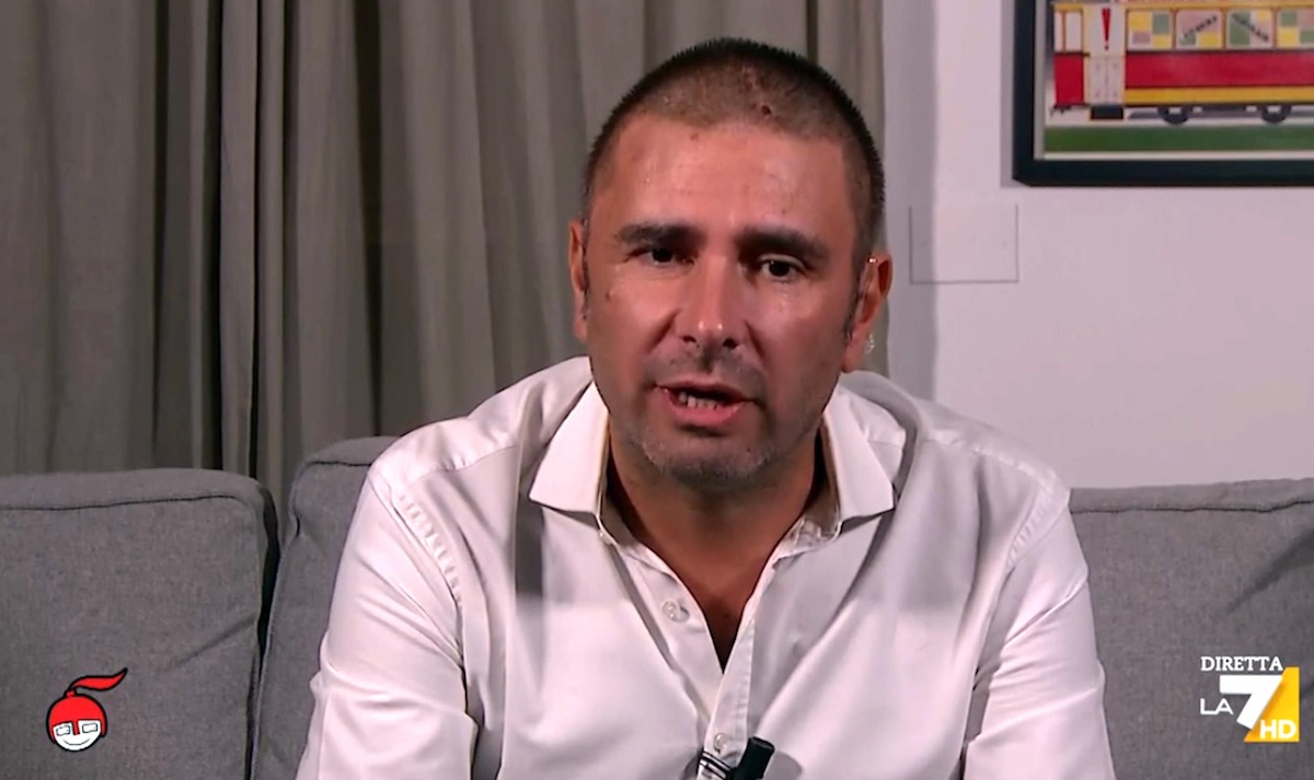 Alessandro Di Battista ha detto di aver avuto un edema causato da un tumore cerebrale
