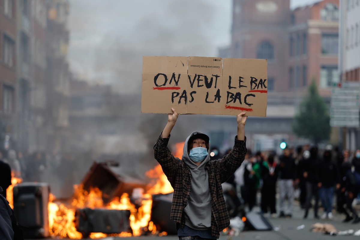 In Francia più di 400 scuole resteranno chiuse per le proteste studentesche