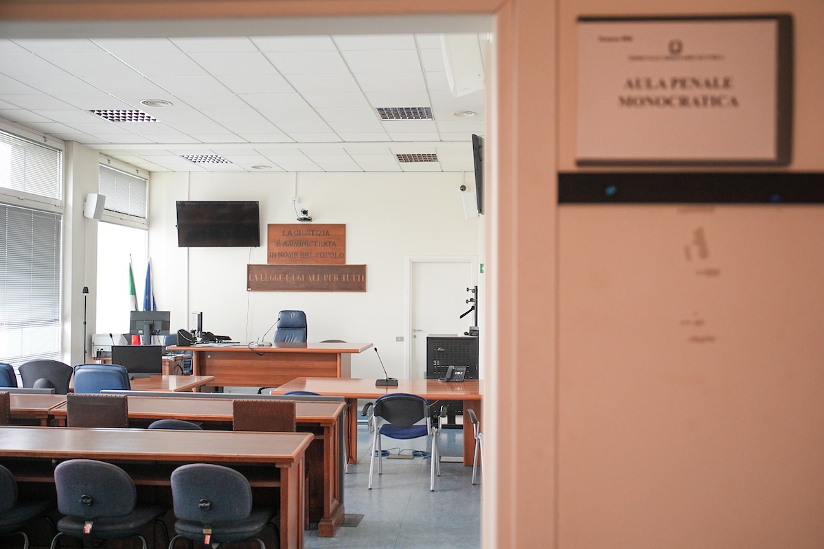 Al processo sulla strage di Brandizzo non c’è spazio per tutti