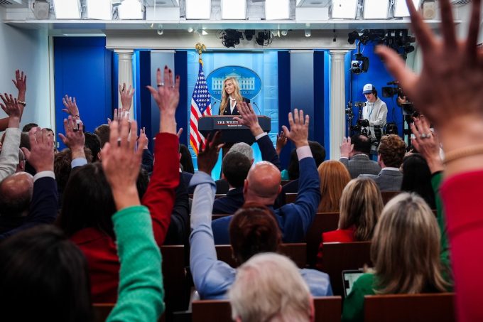 La nuova portavoce di Trump è già finita nei guai