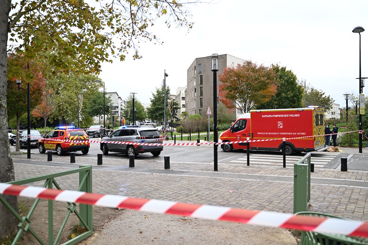 Nell’attentato vicino a Parigi sono state prese di mira quasi solo persone non bianche