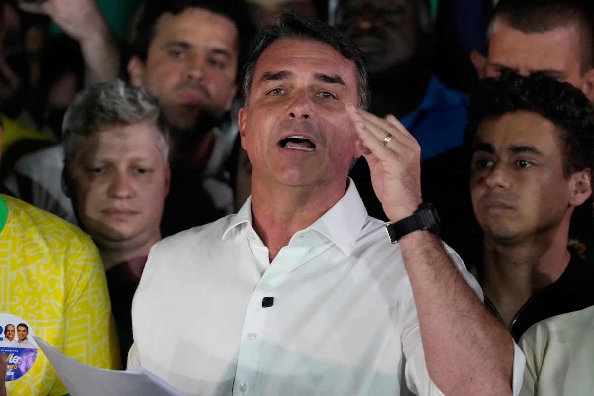 Bolsonaro ha detto di essere «il vero presidente eletto del Brasile»