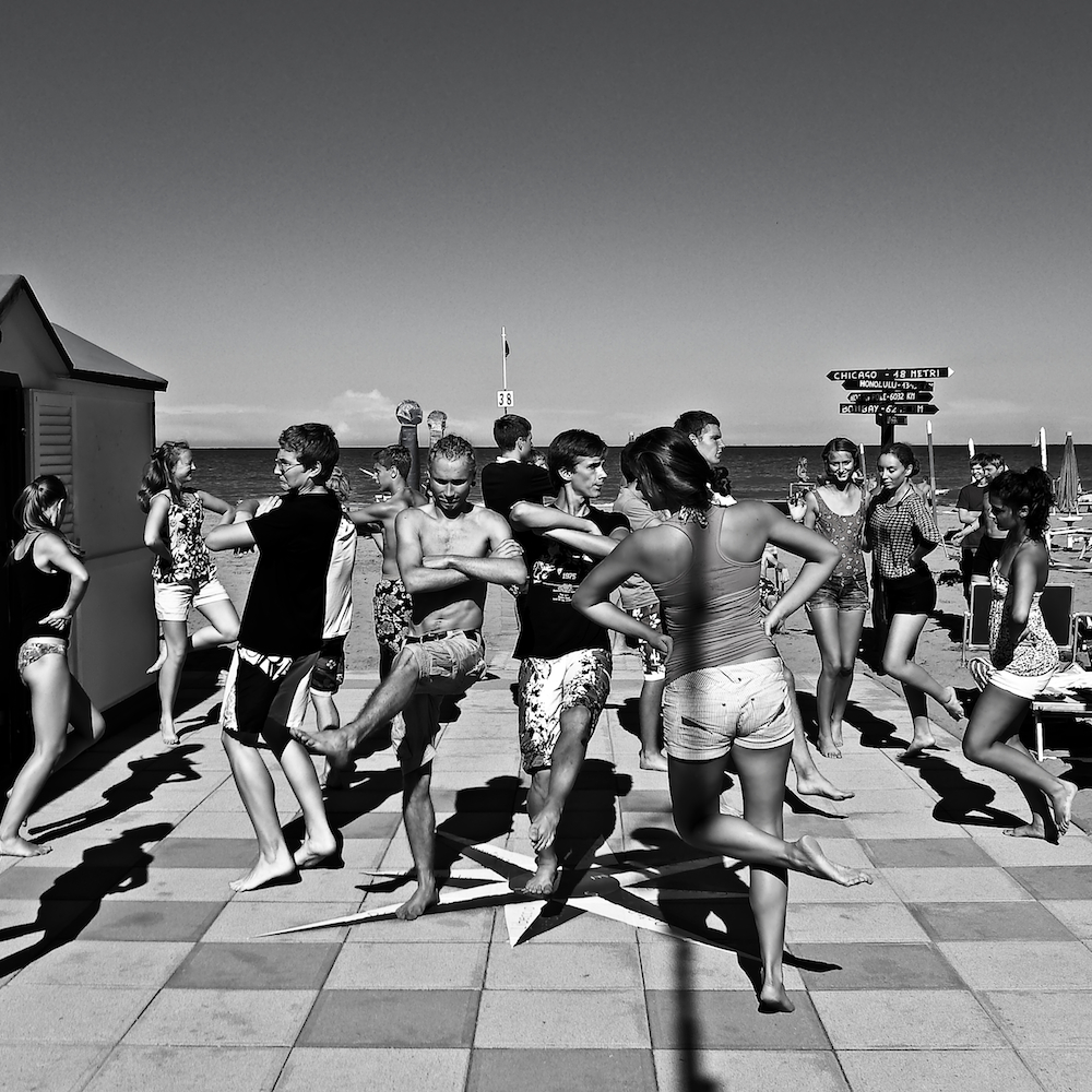 Non ci resta che ballare (Balera Metropolitana)