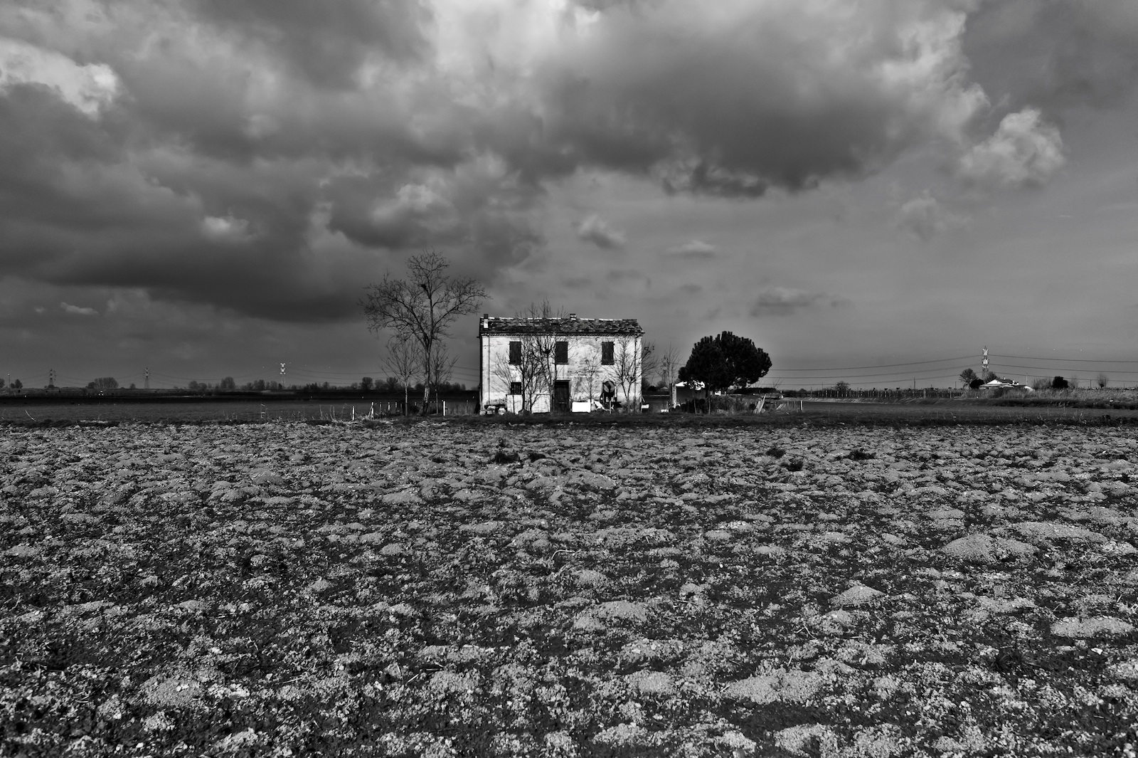 La casa dalle finestre che ridono